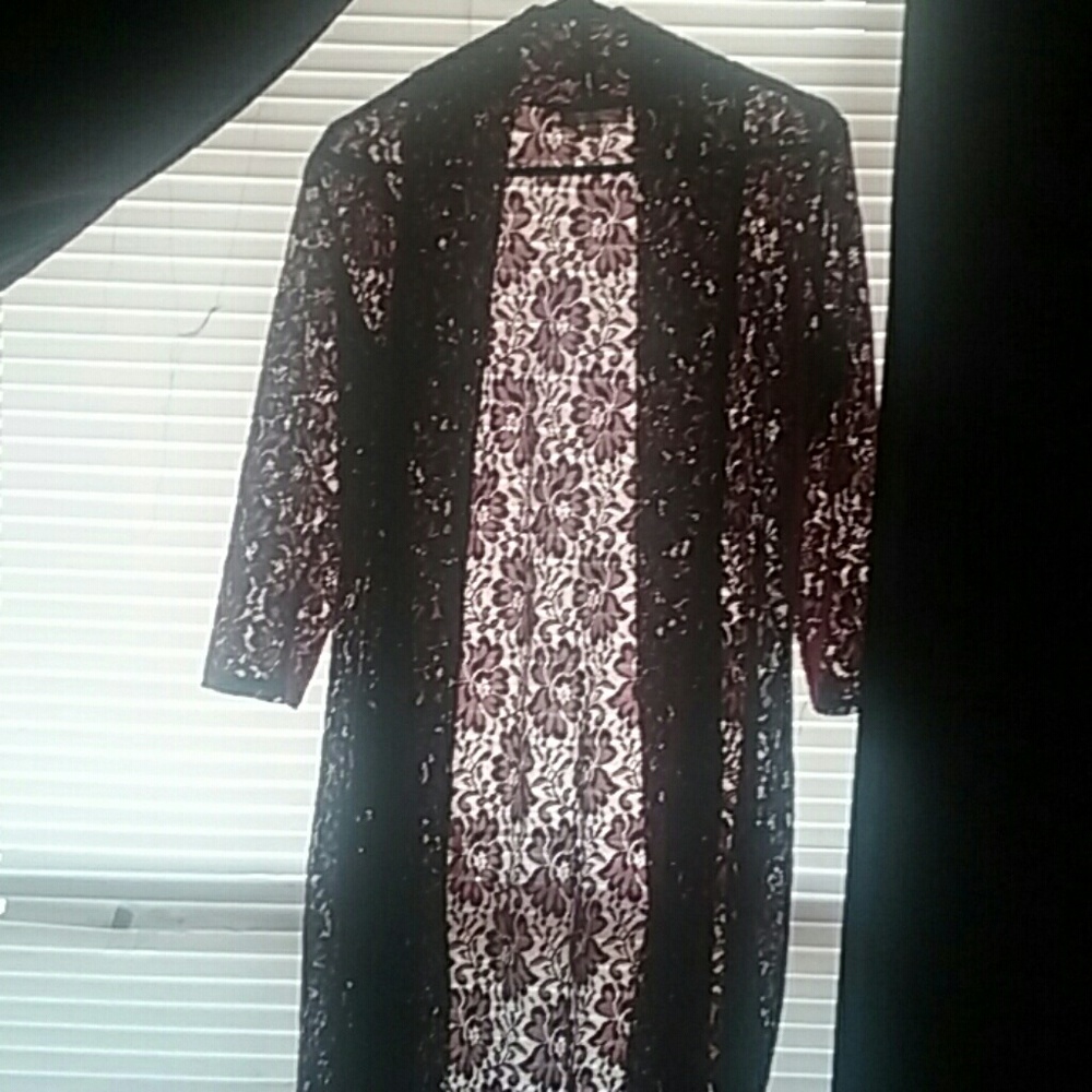 Cardigan - Picture 2 of 4